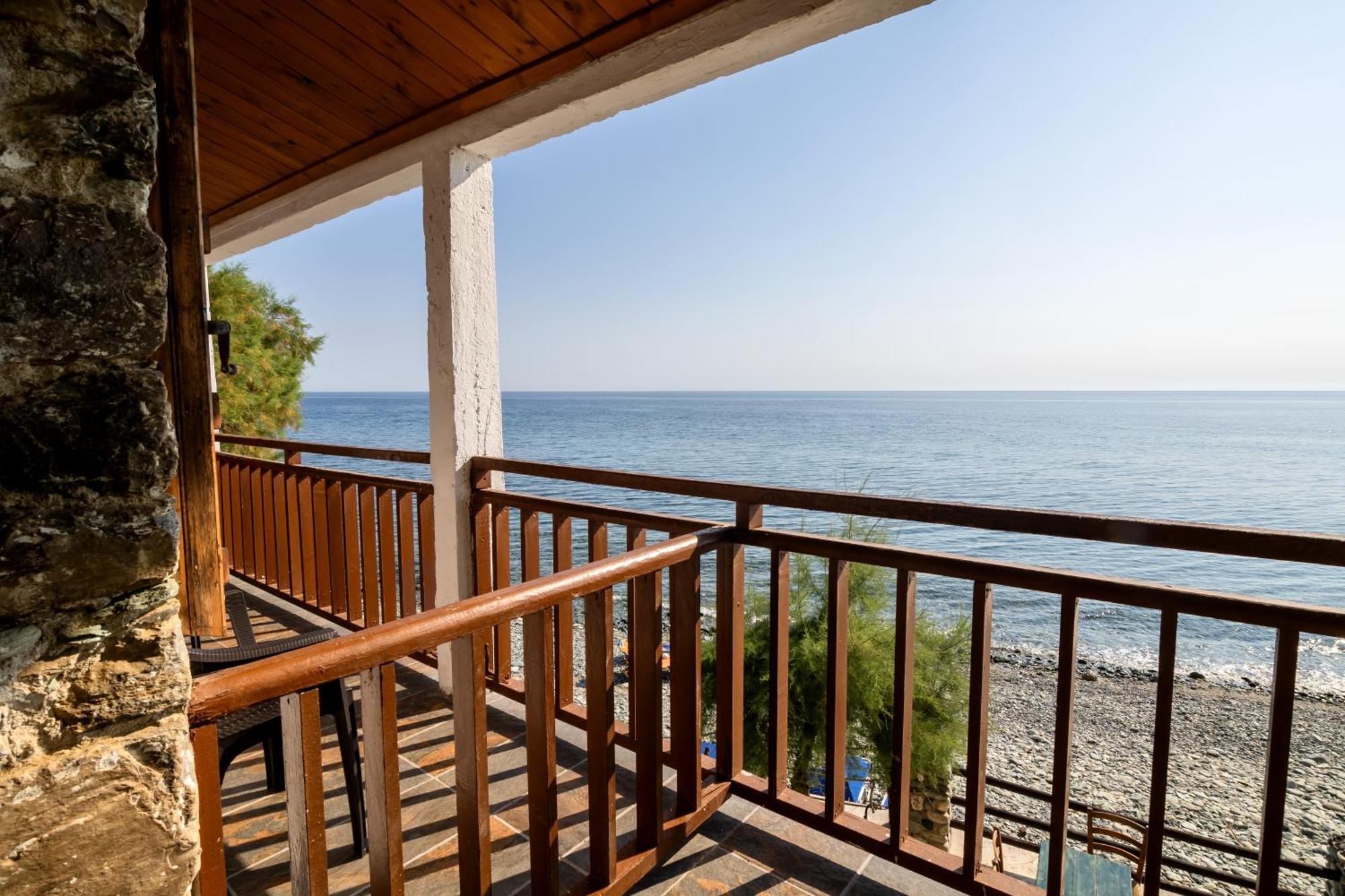 Hotel Kókkinon Nerón المظهر الخارجي الصورة